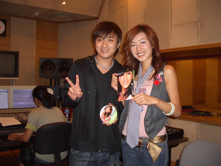 萬茜與施文斌共同演繹《丟失的結局》