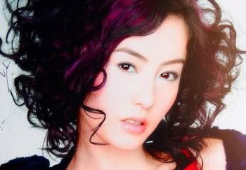 女星娃娃妝誰(shuí)最驚艷