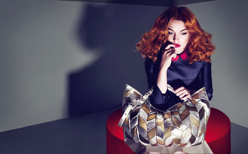 MiuMiu時裝新代言：琳賽-羅翰