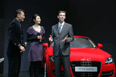 張曼玉北京任代言 親切自然現場獲贈名車(組圖)