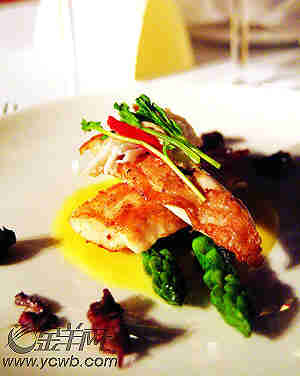 與蘇格蘭王室共進晚餐(圖)