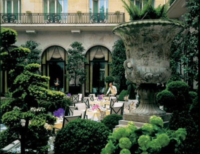 傳奇酒店 巴黎富豪浪漫記憶