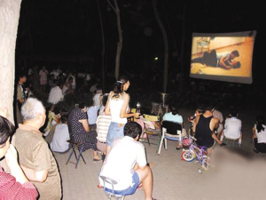 電影分級制進程叫停內幕:被導演黃健中毀了