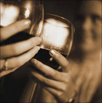 小資男人們的時尚喝酒法