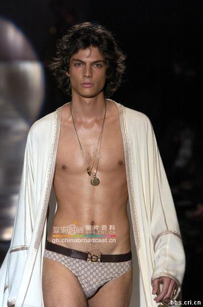 GUCCI 春季美男當道