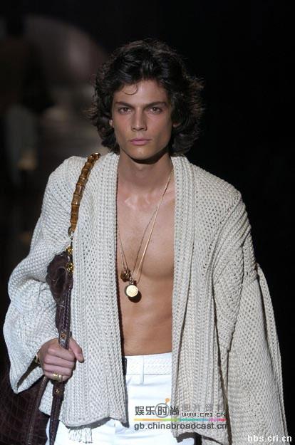 GUCCI 春季美男當道