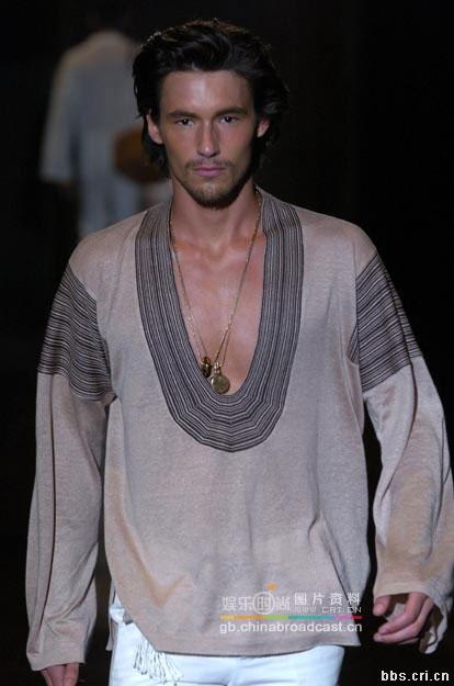 GUCCI 春季美男當道