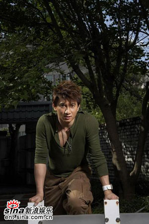 吳奇隆受邀大學生電影節 參展頒獎兩不誤(組圖)