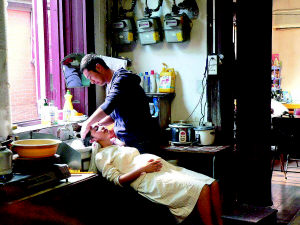 探班《十月懷胎》 李冰冰黃曉明當上60秒夫妻