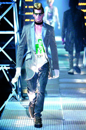 型男西裝 平價貴價混搭法