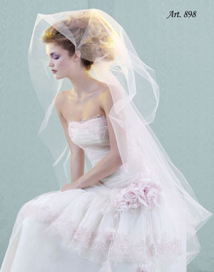 輕靈飄逸Fiò couture婚紗