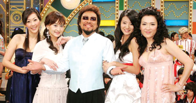 臺灣主持人收入曝光 張菲打敗吳宗憲稱王(圖)