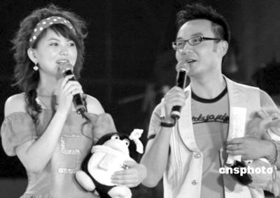 何炅搶臺詞被換下 李湘鐵定主持快男9進7