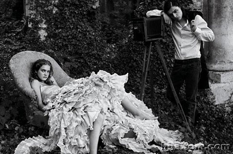 華美夢境奇幻愛麗絲 