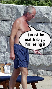 埃里克森失態舉止遭曝光 赤身說胡話