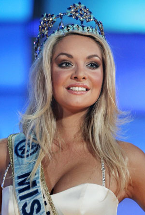 世界小姐總決賽落幕 捷克18歲佳麗摘取桂冠