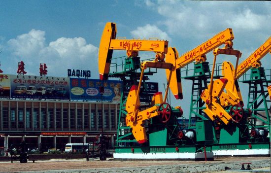 大慶發現四大含油區 探明儲量2.5億噸