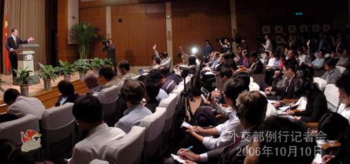 10月10日外交部發言人劉建超答記者問