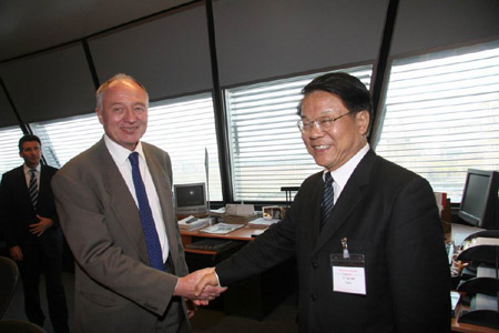 蔡武：中國現代化必須要和平發展