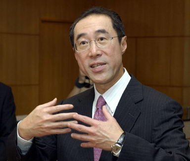 唐英年:“我不歡迎經濟長期地快速增長”