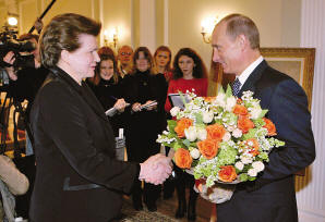 捷列什科娃:夢想飛向火星