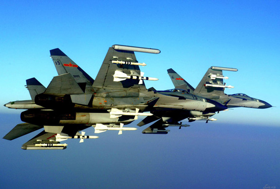 中國空軍戰(zhàn)機復雜電磁環(huán)境突防打擊遠程目標