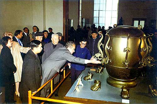 圖說中美領(lǐng)導(dǎo)人歷次會(huì)晤及活動(dòng)