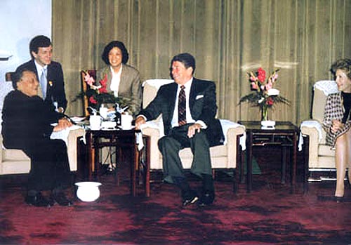 圖說中美領(lǐng)導(dǎo)人歷次會晤及活動