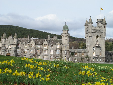 獨(dú)家：戴安娜蜜月地實(shí)拍 威廉凱特蜜月地點(diǎn)大猜想