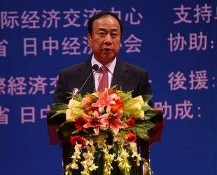 中國日報總編輯發表演講