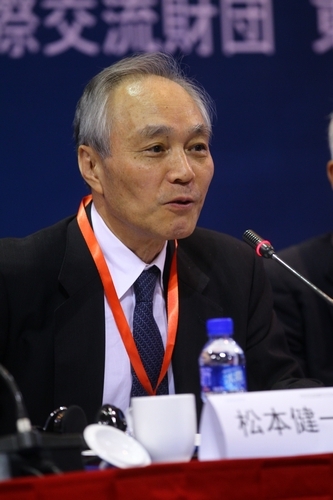 芮成鋼：中日戰(zhàn)略互信有助于穩(wěn)定全球經(jīng)濟(jì)