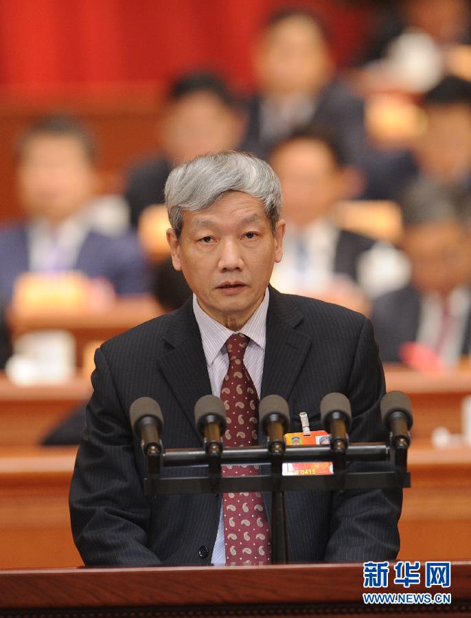 全國政協十二屆一次會議舉行第三次全體會議