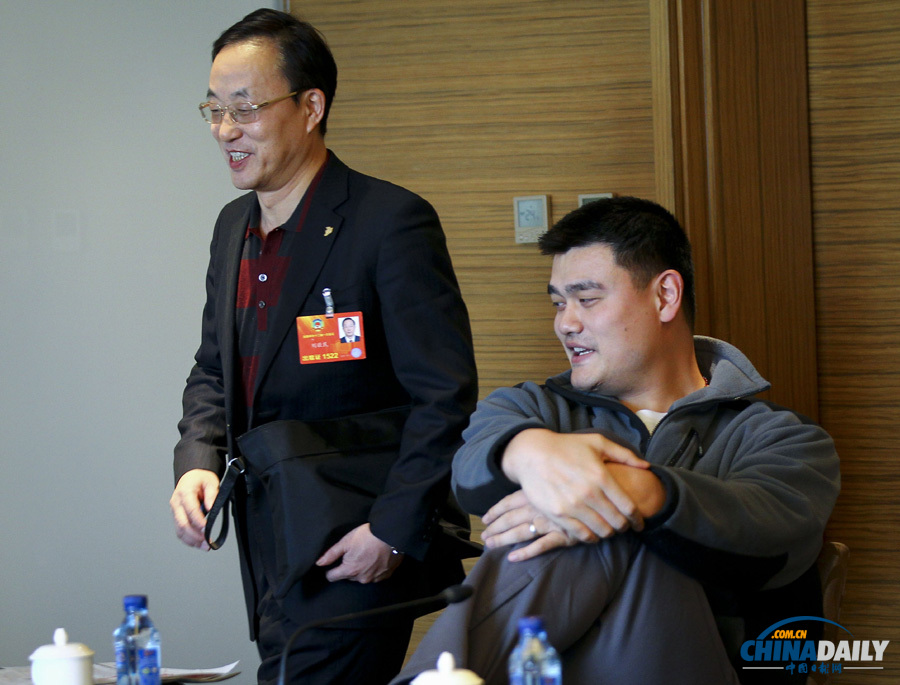 新委員姚明的兩會(huì)“初體驗(yàn)”