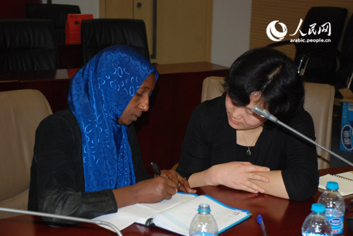 關(guān)注兩會(huì):外媒記者想問總理什么問題?