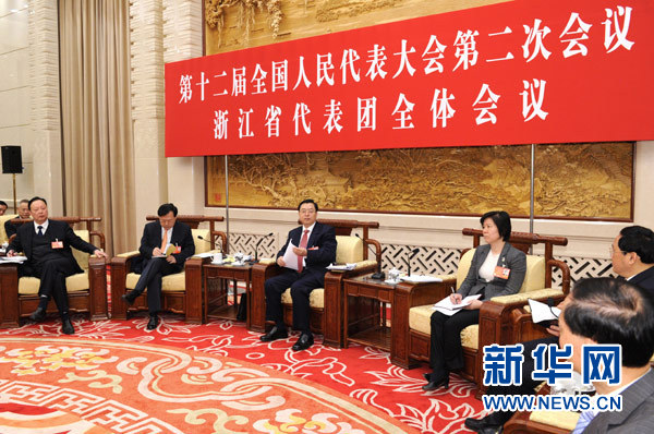 兩會授權發布:張德江參加浙江代表團審議