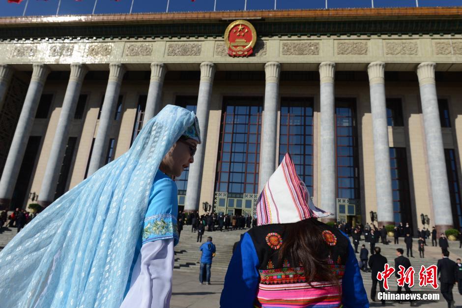 2014兩會：少數民族代表委員的特色帽飾