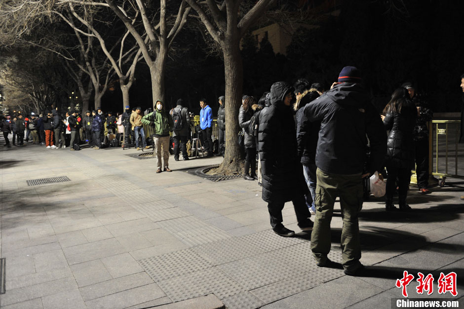 【兩會(huì)圖刊】新聞大戰(zhàn)