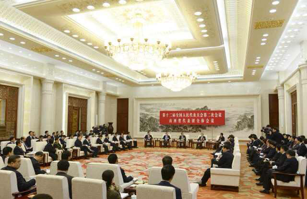 李克強：代表委員的建議要件件有落實