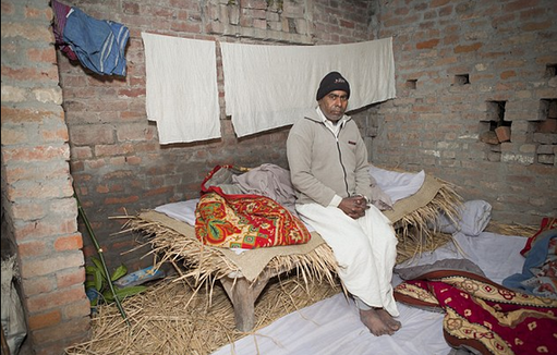 印度輪奸案受害者父親否認授權(quán)公布女兒姓名