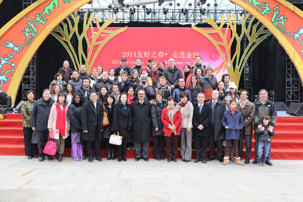 外國友人游金沙 搭建國際文化交流平臺