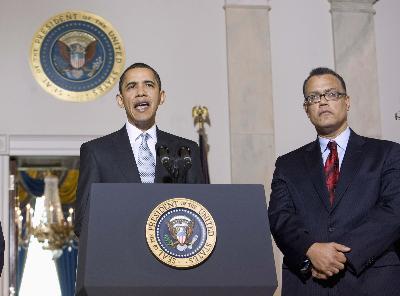 奧巴馬否決兩汽車巨頭重組計劃 被批雙重標準