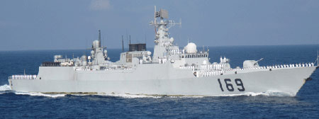 返航的首批護航編隊駛入祖國傳統疆域線