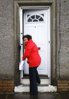 英國“超女”蘇珊大嬸拒絕與奧巴馬共進晚宴