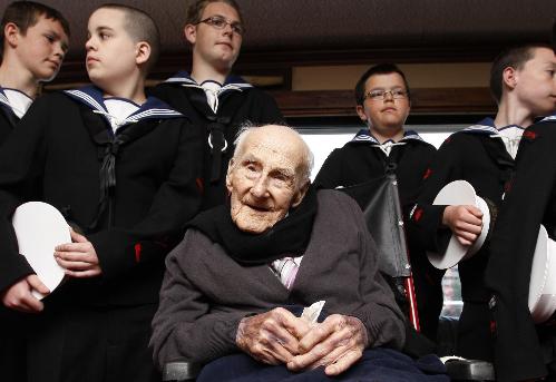 世界最長壽老人睡夢中去世享年113歲 曾為一戰老兵