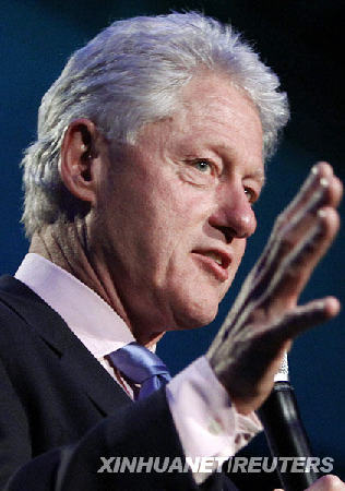 美前總統克林頓訪朝 推動被押女記者獲釋