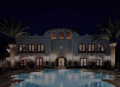 艱難時期在豪華酒店開會 美聯儲遭遇“炮轟”