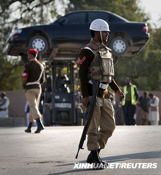 巴基斯坦軍事重鎮(zhèn)發(fā)生爆炸交火