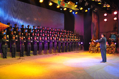 記文藝老兵王延輝