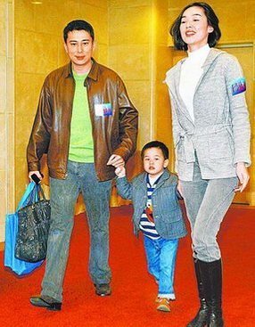 女星嫁入豪門后非常遭遇 盤點新一代豪門怨婦