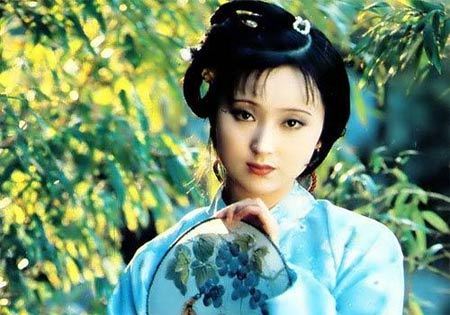 絕色女星們的相貌瑕疵